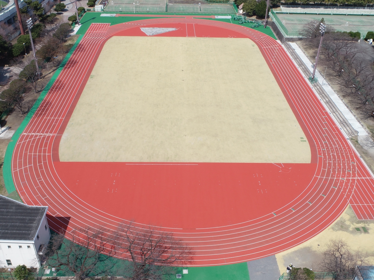 群馬県立敷島公園補助陸上競技場